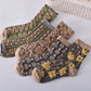 10 paires de chaussettes en coton à fleurs gaufrées pour femmes